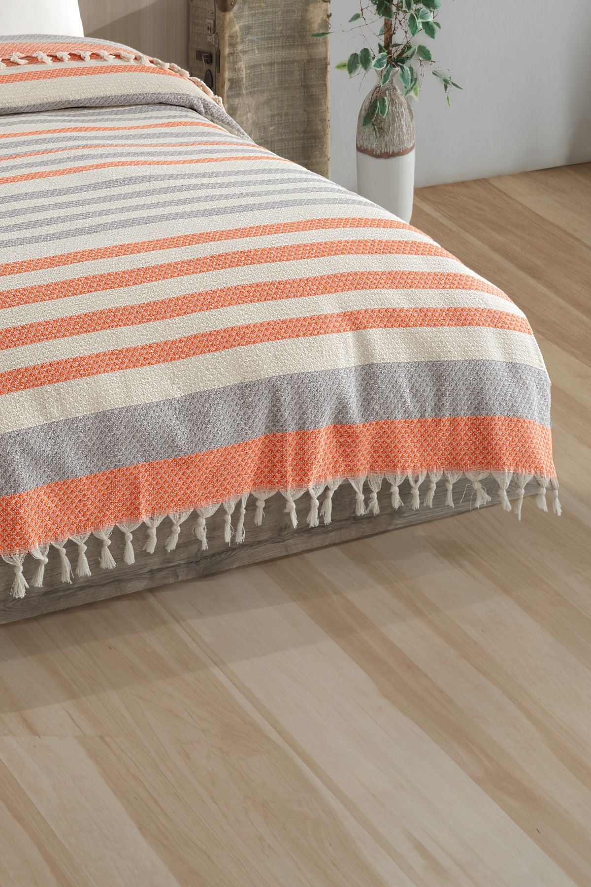 Çift Kişilik Natural Yatak Örtüsü Pike 210x240