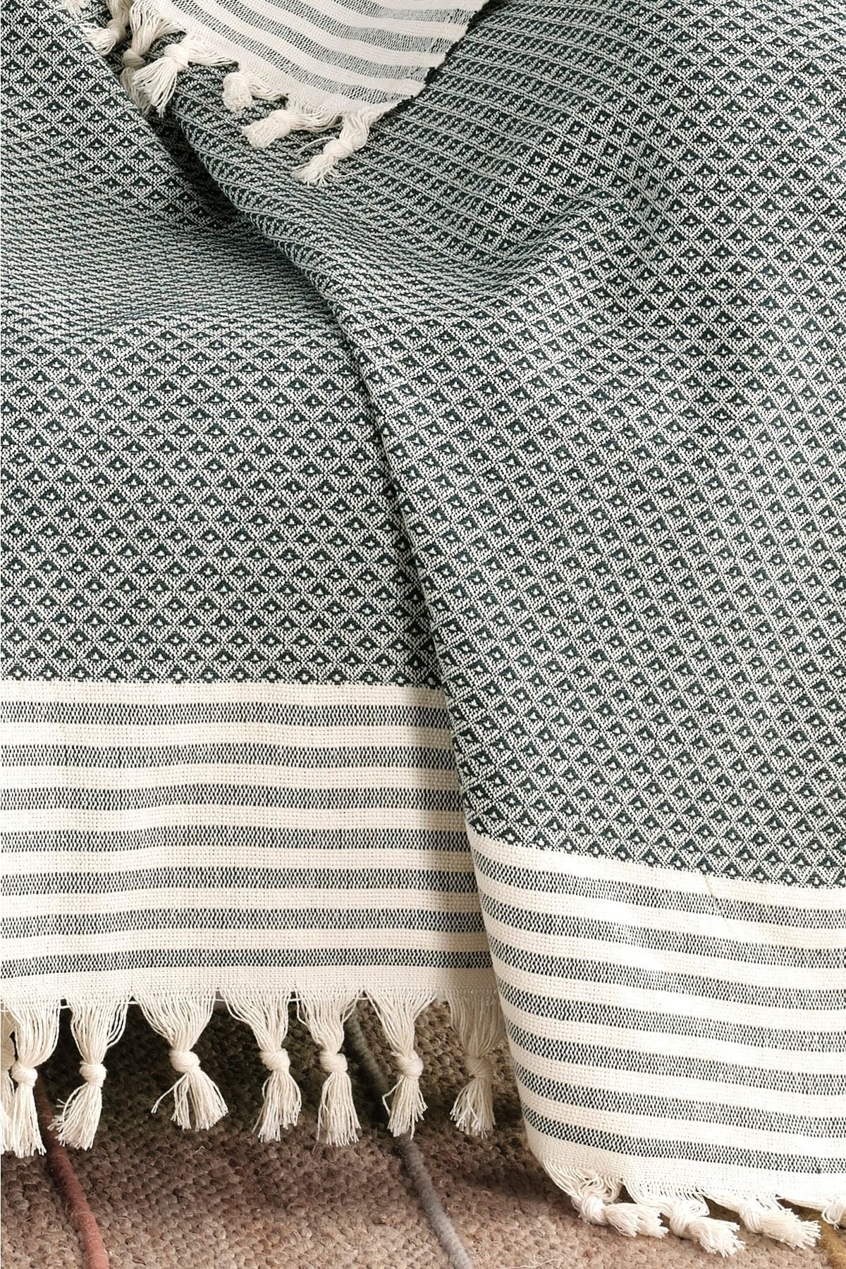 Yıldız Bordürlü Yeşil Koltuk Örtüsü | Koltuk Şalı 180x210 Pamuk