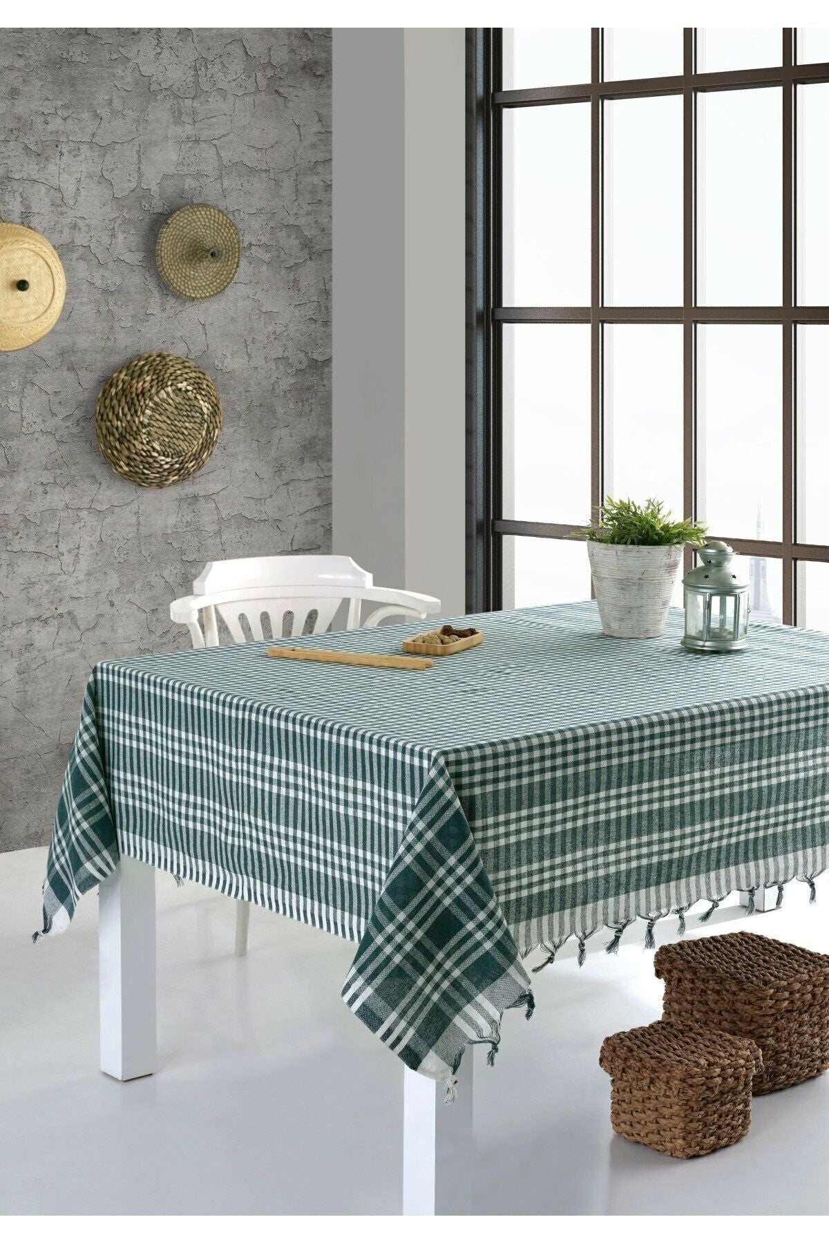 Masa Ve Piknik Örtüsü 170x170 Pembe