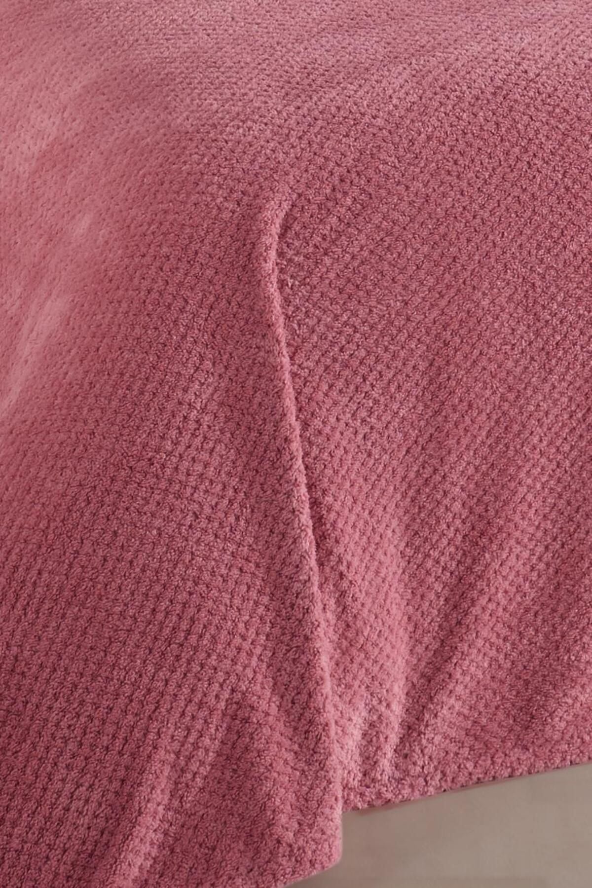 Softy Çift Kişilik Yatak Örtüsü | Wellsoft Battaniye 220 X 230cm 2 Adet Kırlent Kılıfı 45x45cm Ekru