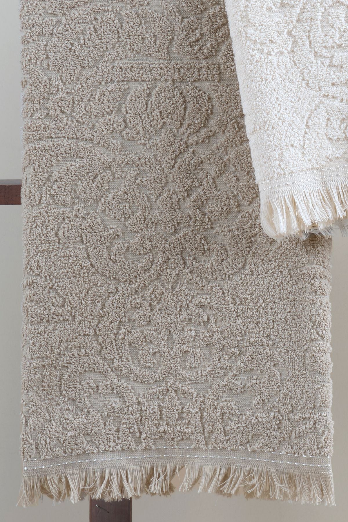 %100 Pamuk 3'lü Saçaklı Havlu - Çeyizlik Havlu Seti | Yüksek Emicilik & Lüks Konfor