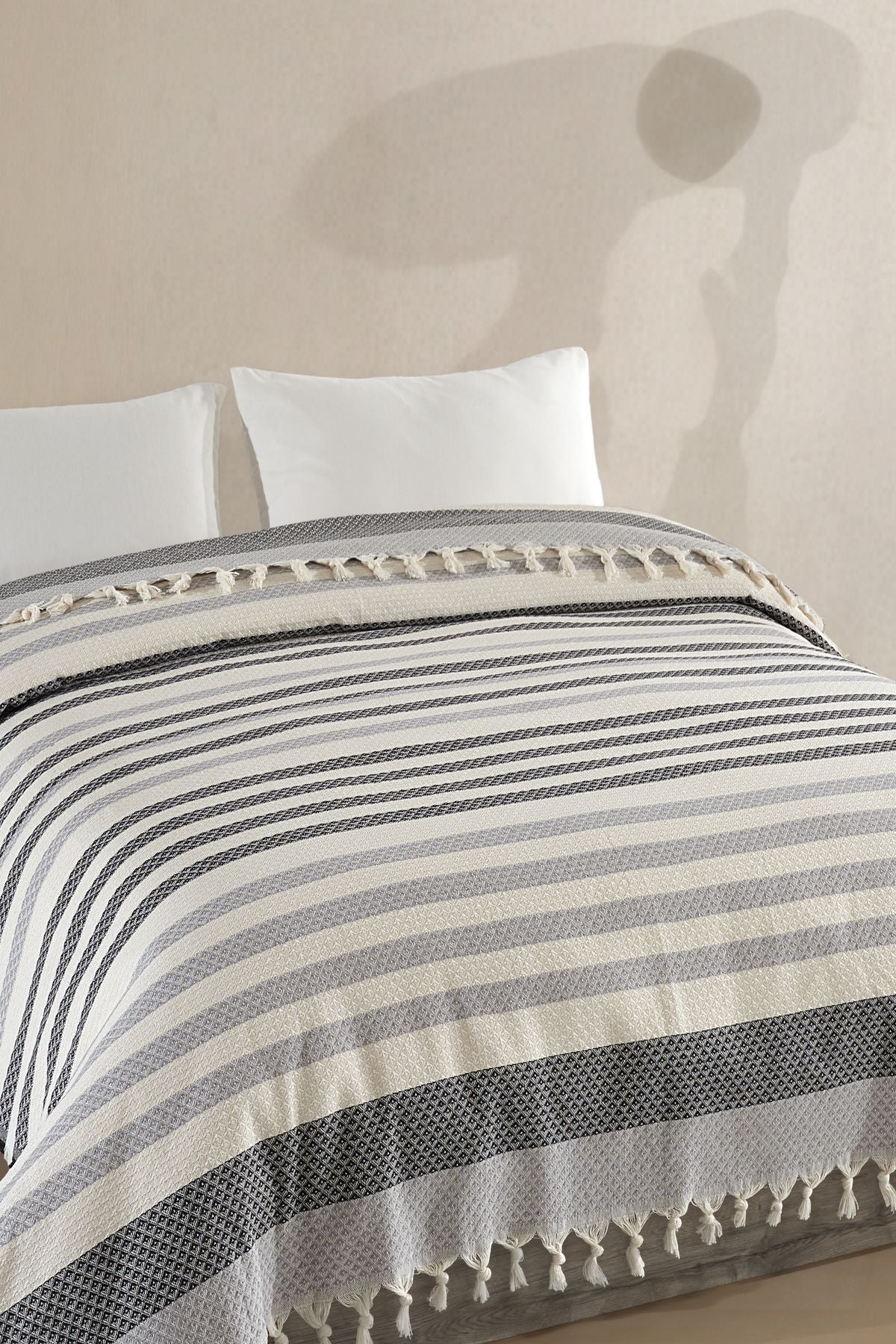 Çift Kişilik Natural Yatak Örtüsü Pike 210x240