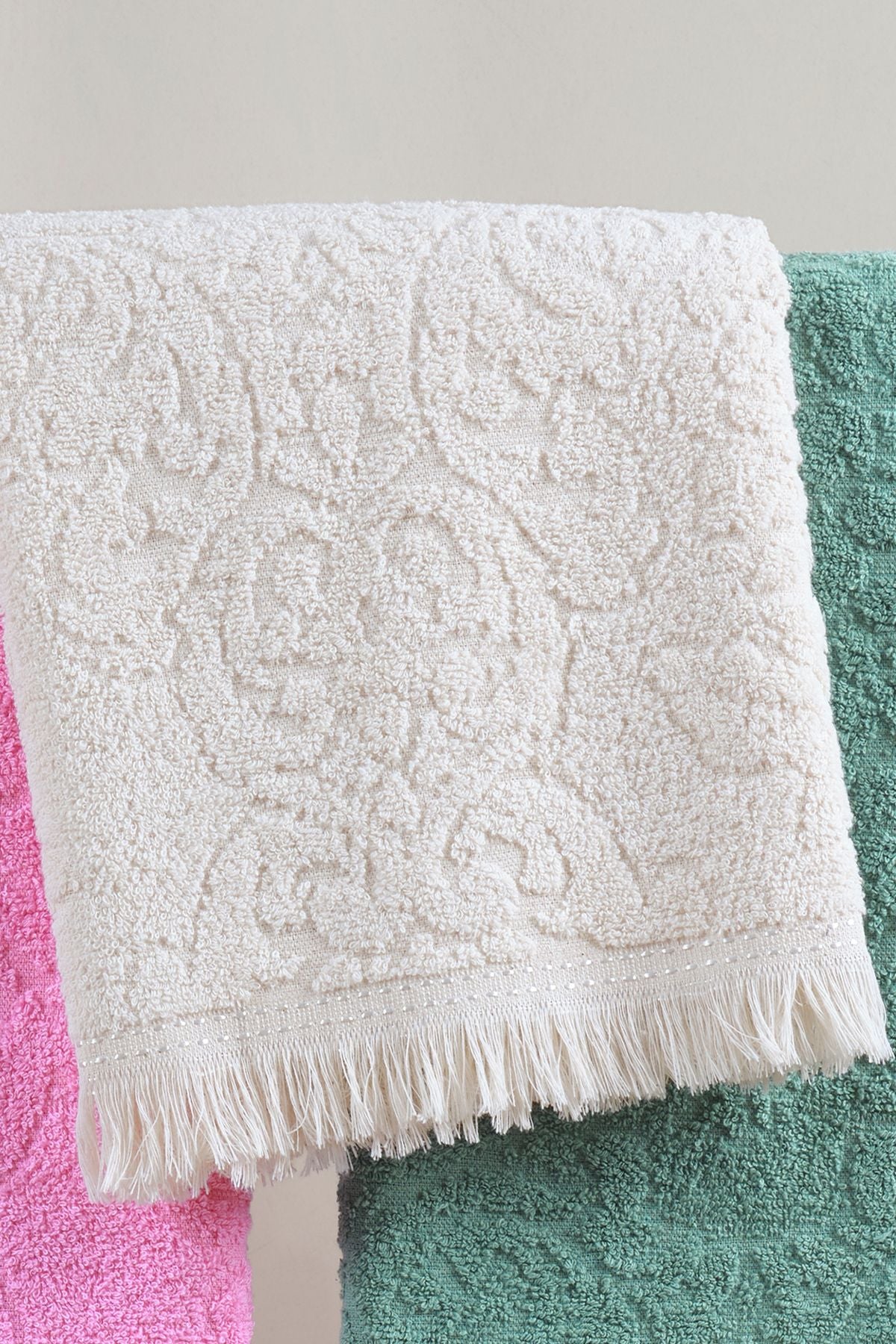 %100 Pamuk 3'lü Saçaklı Havlu - Çeyizlik Havlu Seti | Yüksek Emicilik & Lüks Konfor