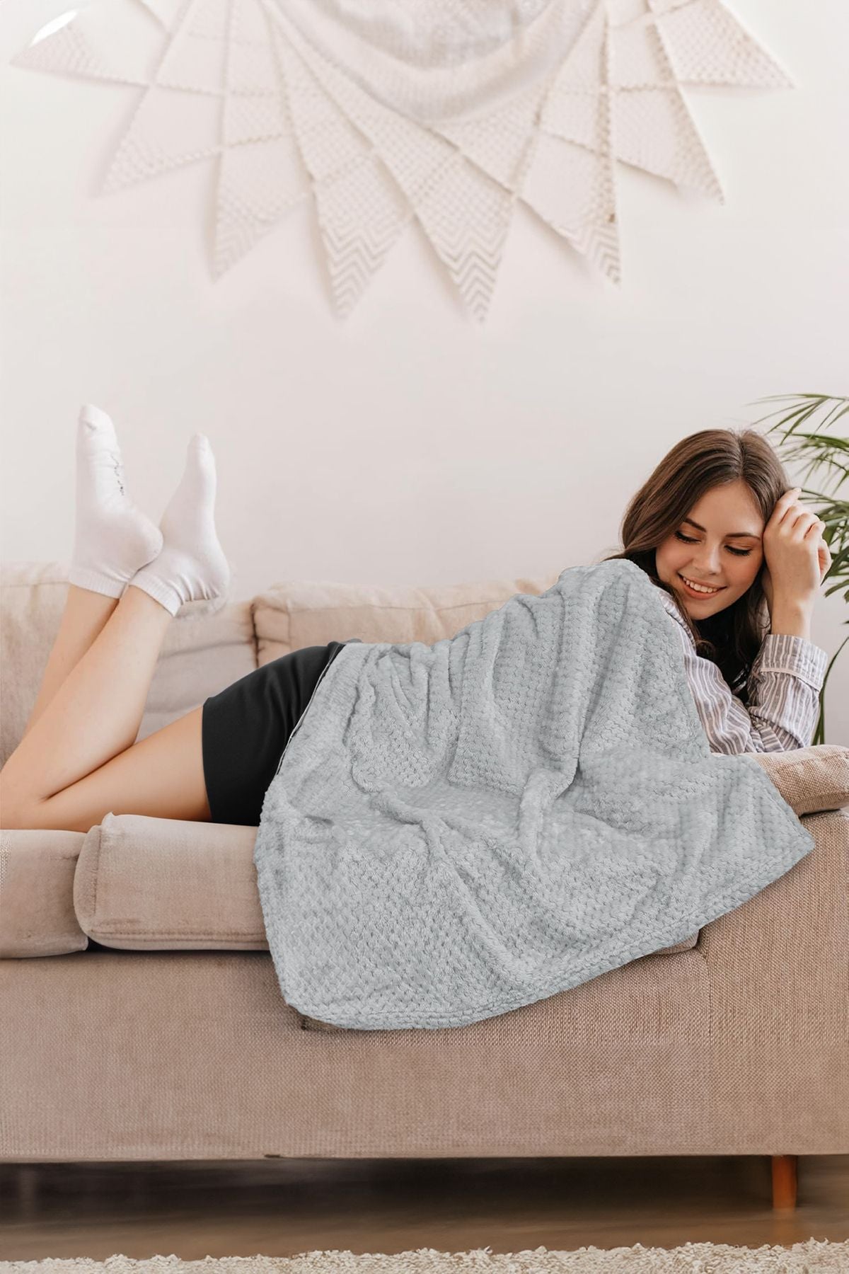 Wellsoft Şal – Sıcacık, Yumuşak Ve Oeko-tex Sertifikalı Hipoalerjenik Konfor 70x170 Cm Gri