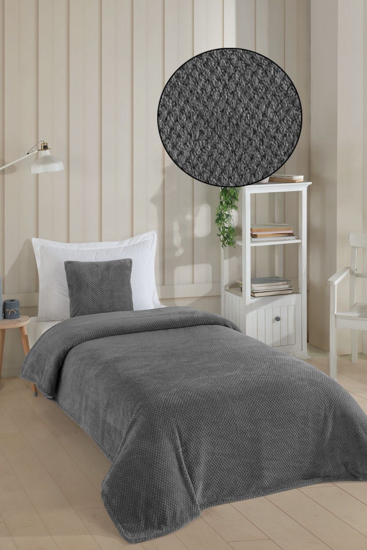 Wellsoft Tek Kişilik Yatak Örtüsü Ve Battaniyesi. 150 X 220 1 Adet Kırlent Kılıfı Antrasit