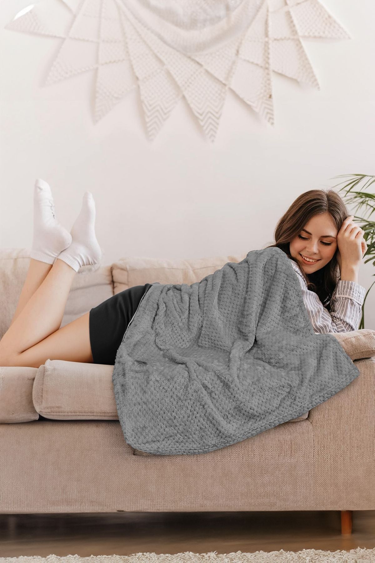 Wellsoft Şal, TV Battaniyesi – Sıcak, Yumuşak ve OEKO-TEX Sertifikalı Hipoalerjenik 70x170 cm