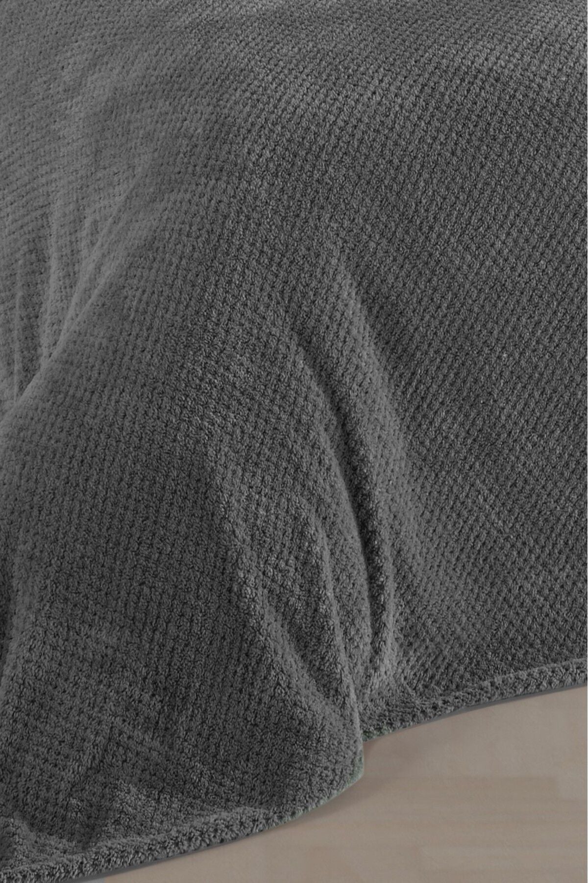 Softy Çift Kişilik Yatak Örtüsü | Wellsoft Battaniye 220 X 230cm 2 Adet Kırlent Kılıfı 45x45cm Ekru