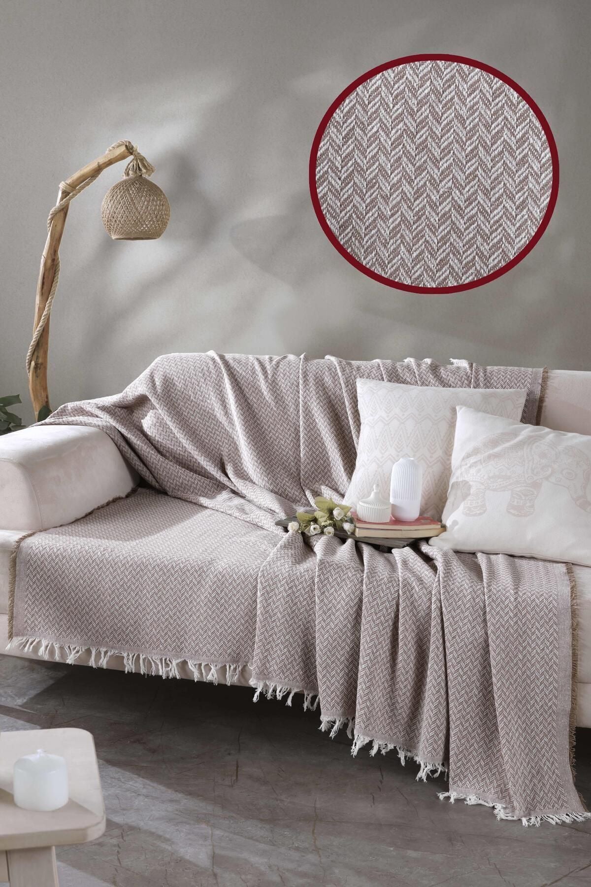 170x210 Zikzak Siyah Koltuk Örtüsü Siyah