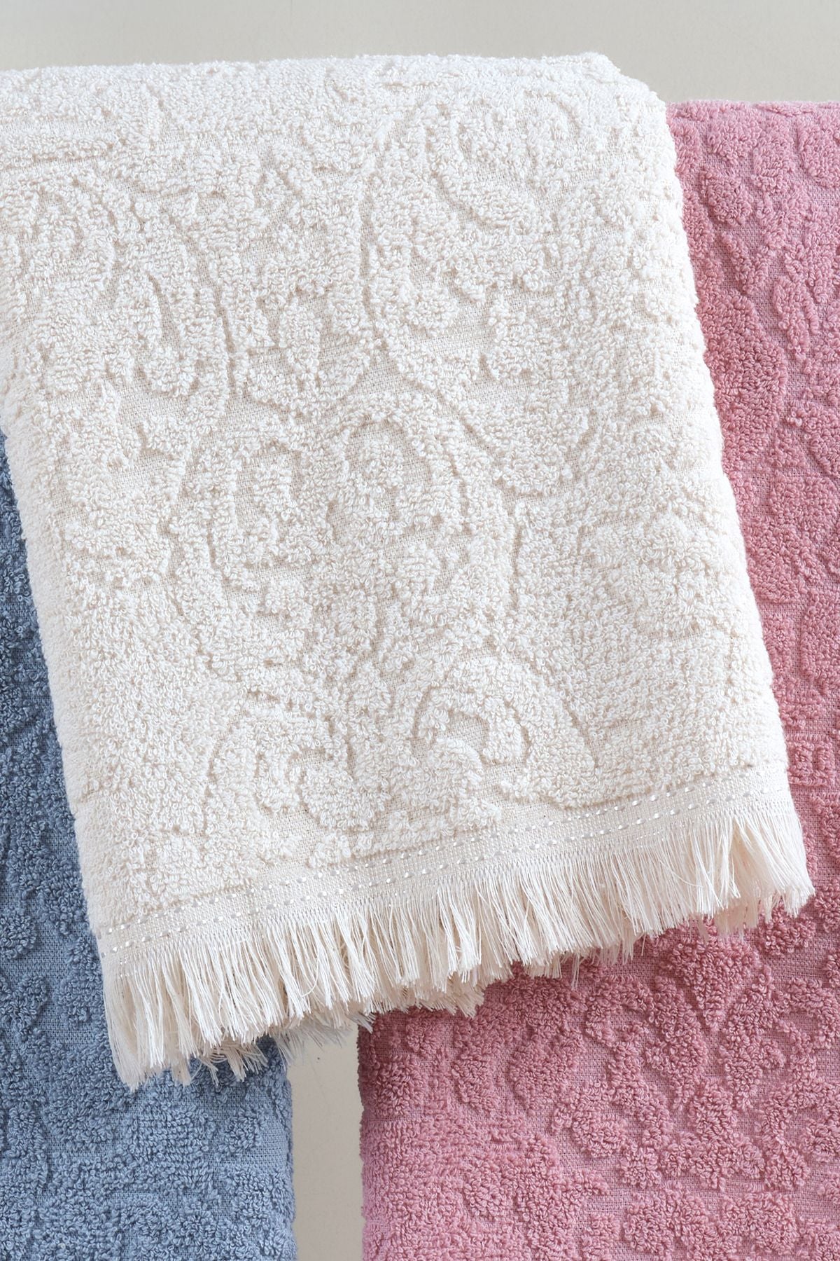 %100 Pamuk 3'lü Saçaklı Havlu - Çeyizlik Havlu Seti | Yüksek Emicilik & Lüks Konfor