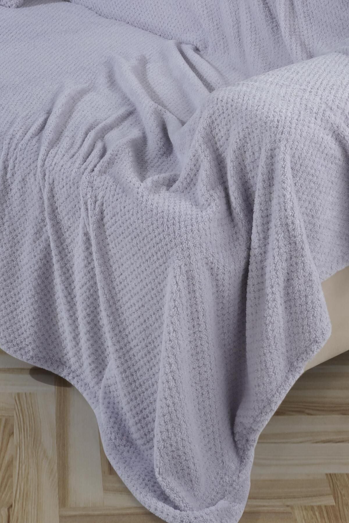 Wellsoft Koltuk Örtüsü Kolları Kaplayan 180x300cm 2 Adet 45x45cm Kırlent Kılıfı Ekru