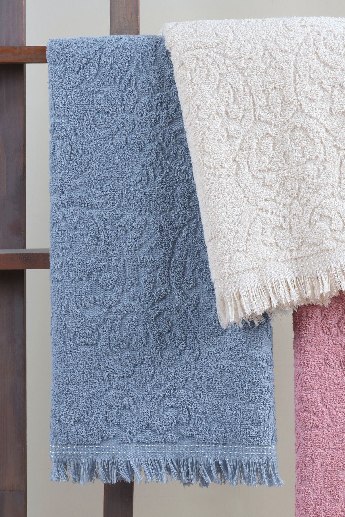 %100 Pamuk 3'lü Saçaklı Havlu - Çeyizlik Havlu Seti | Yüksek Emicilik & Lüks Konfor