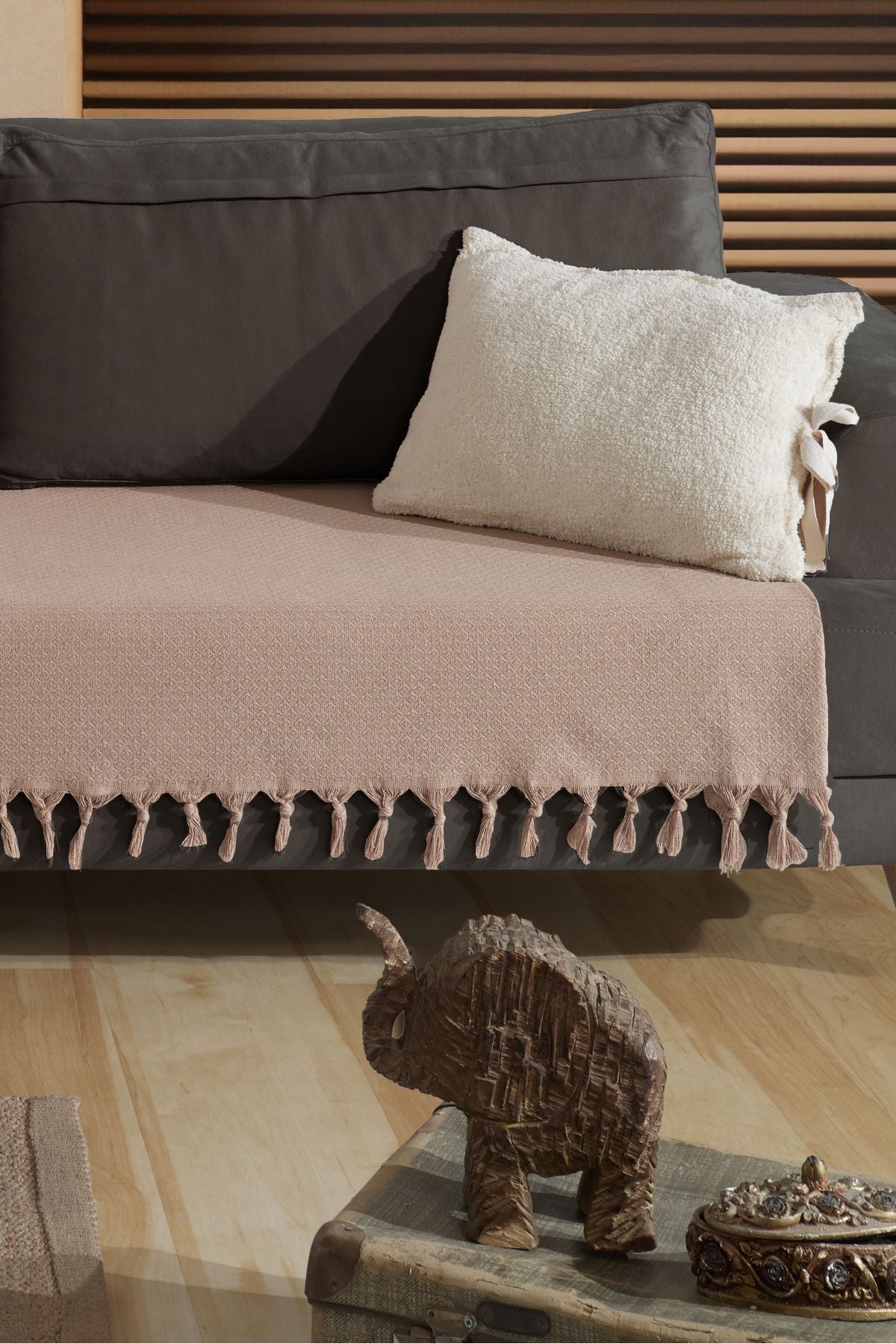 115x200 Oturma Yerini Kaplayan Koltuk Örtüsü | Kaymaz, Şık Ve Yıkanabilir Tasarım Antrasit