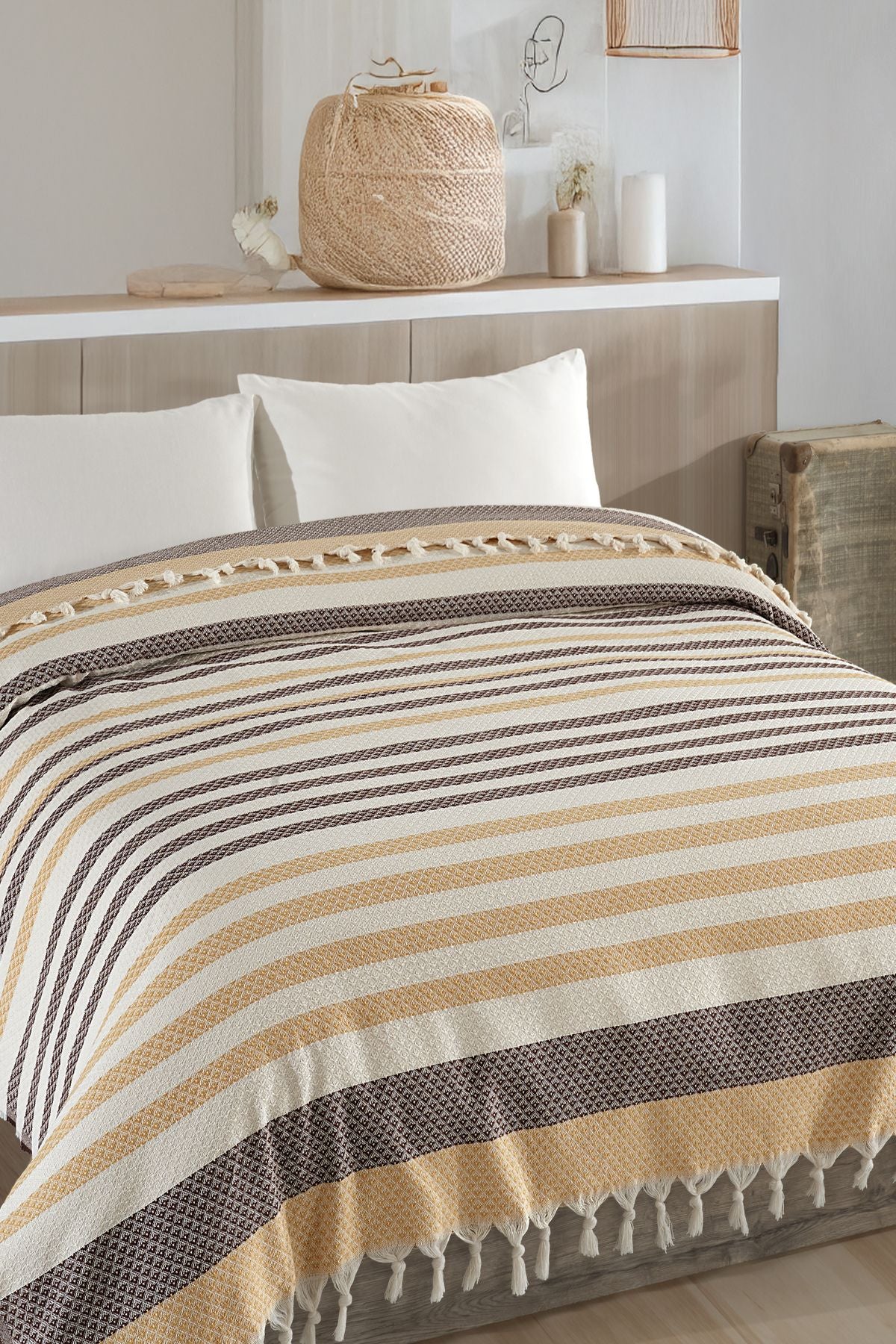 Çift Kişilik Natural Yatak Örtüsü Pike 210x240