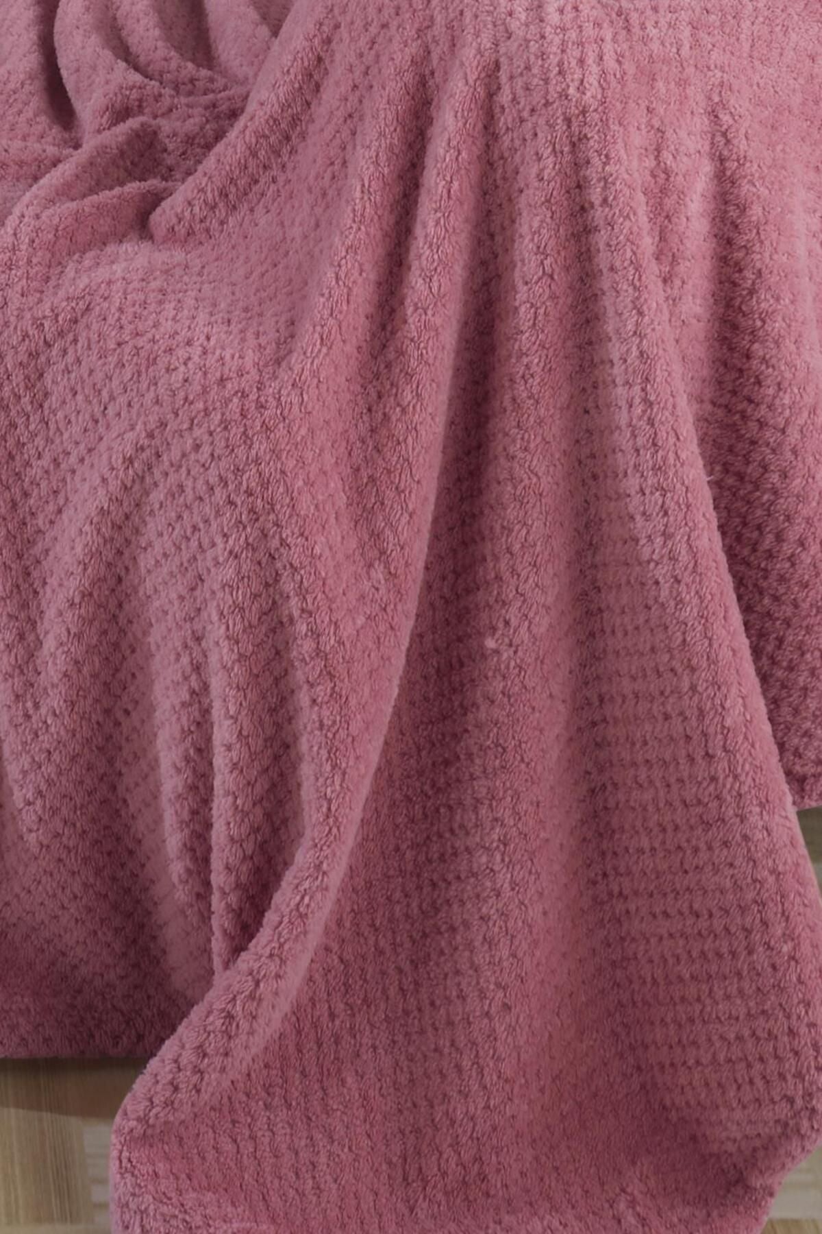 Wellsoft Koltuk Örtüsü Kolları Kaplayan 180x300cm 2 Adet 45x45cm Kırlent Kılıfı Ekru