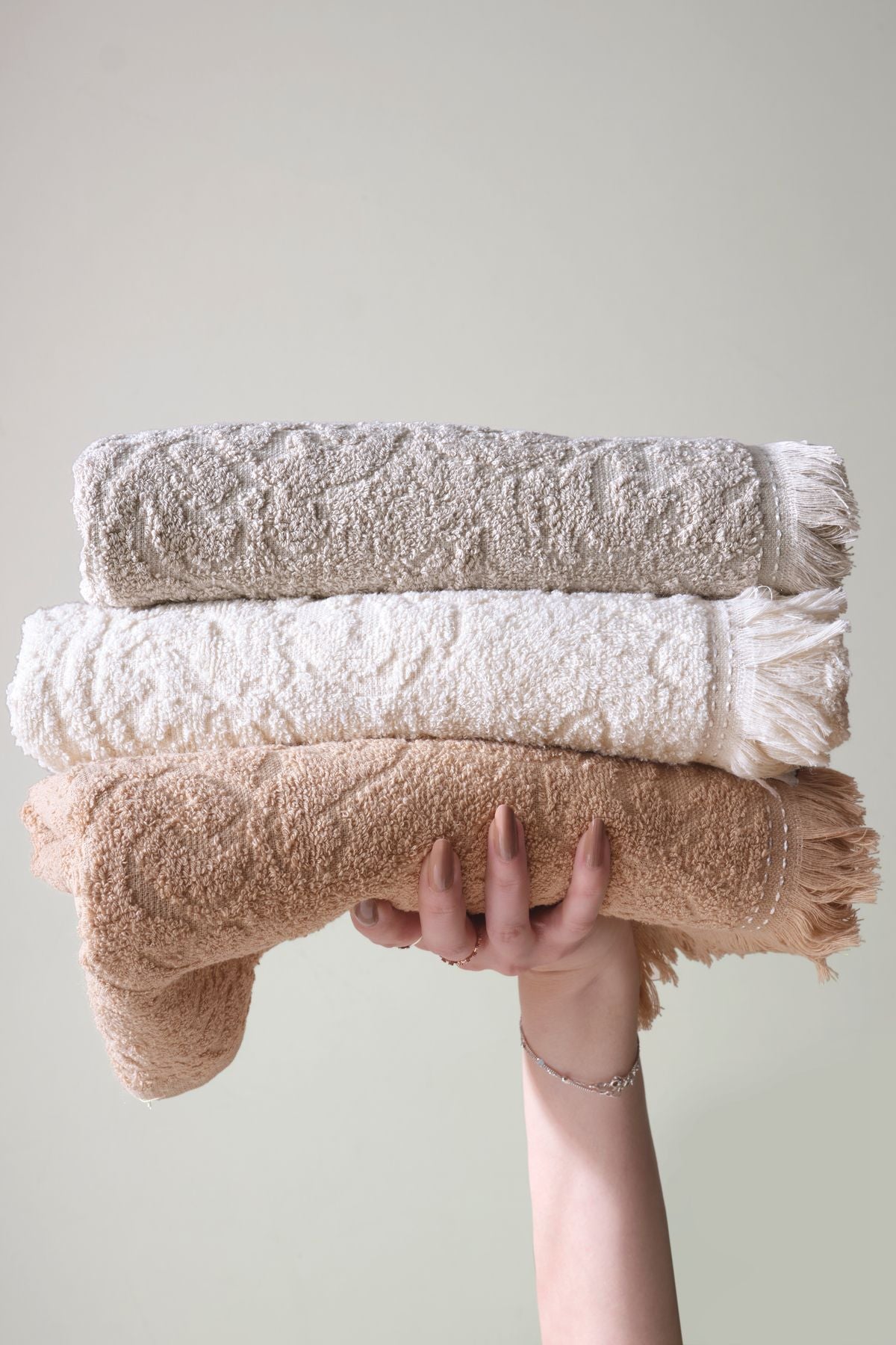 %100 Pamuk 3'lü Saçaklı Havlu - Çeyizlik Havlu Seti | Yüksek Emicilik & Lüks Konfor